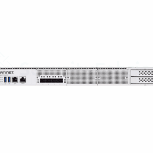 Een FortiNAC 550F netwerkapparaat met ethernet poorten